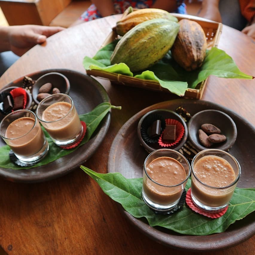 chocolate-tasting-experience-chocolate-monggo