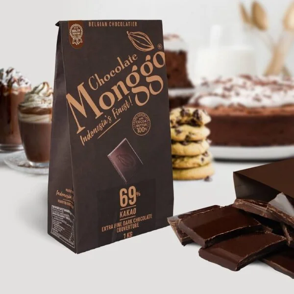 Chocolate Monggo Dark Cokelat Couverture 69% Kakao