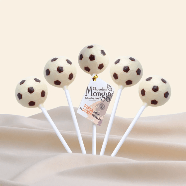 Chocolate Monggo Lollipop Footbal white coklat